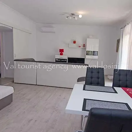 Apartmán Near In 36492 Veli Lošinj